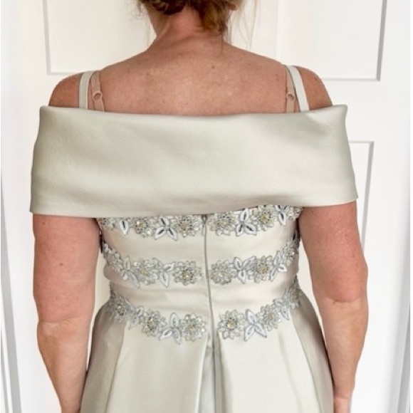 Frascara | Silk/wool evening gown - Picture 4 of 7